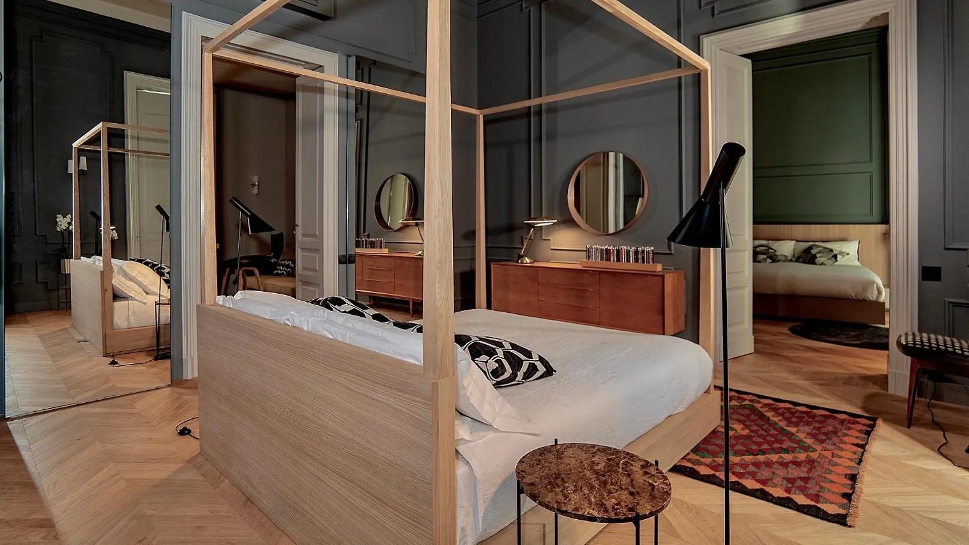 Luxury Apartment In The Center Of カターニア